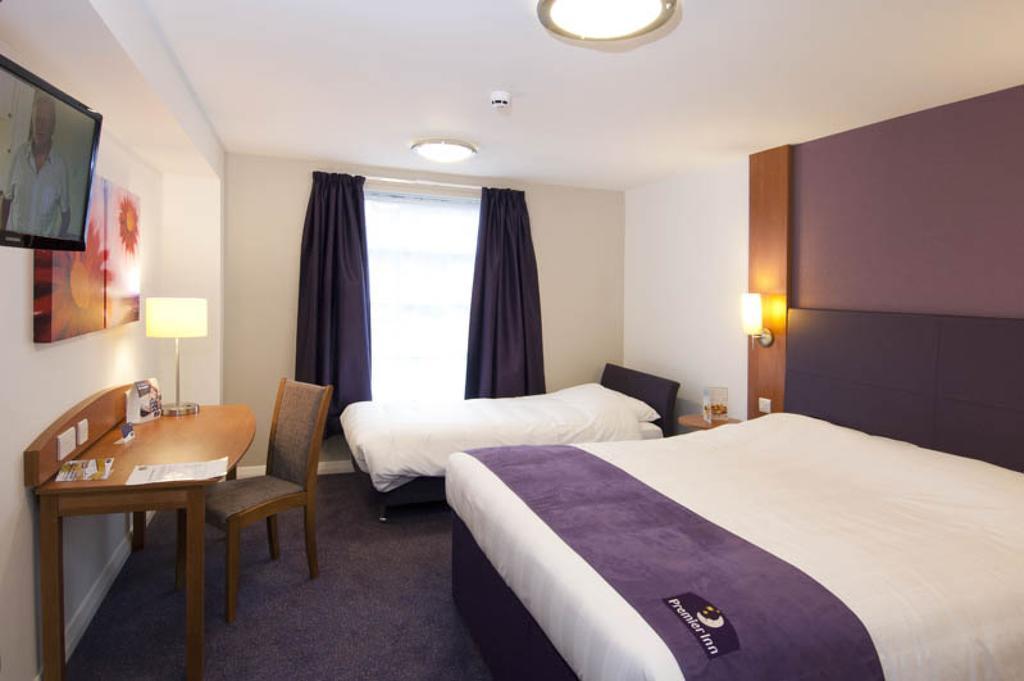 Premier Inn Watford - Croxley Green Bilik gambar